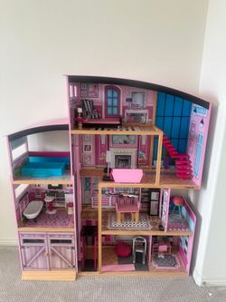 Barbie house