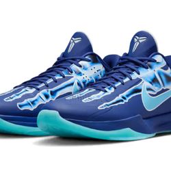 Kobe protro v ‘x-ray’ size 10.5 brand new