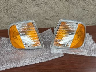 97-03 Ford F-150 Expedition Factory Style Corner Lights 