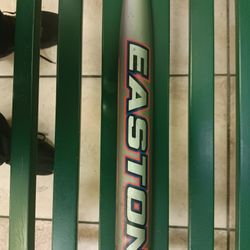 Easton Baseball Bat Yes It's An Easton