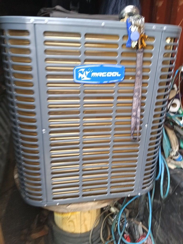 Mrcool 5 Ton Pro Heat Pump Condenser Brand New