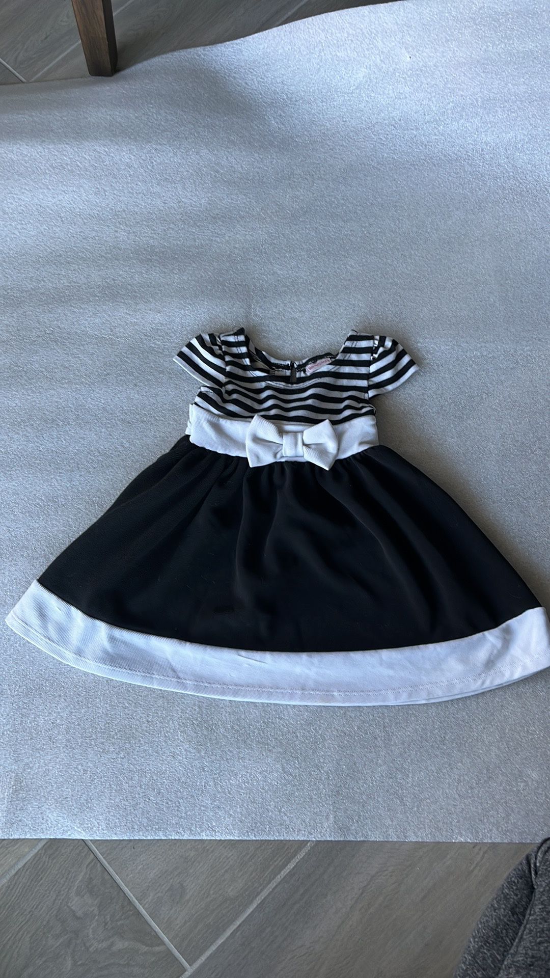 Toddler Dress Black And White Size 2T