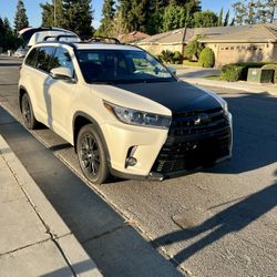 2017 Toyota Highlander
