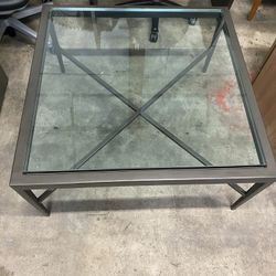 glass coffee table 