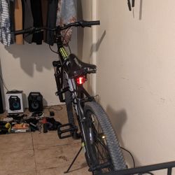 Schwinn Men's Ranger 26" Mountain Bike, Black/Sliver 