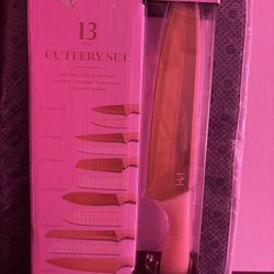 PARIS HILTON 13 PIECE CUTLERY SET PARIS HILTON KITCHEN KNIFES PINK & GOLD NEW