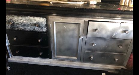 Free Dresser