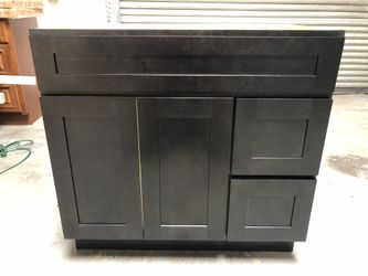 36” wide Vanity Charcoal Black Shaker