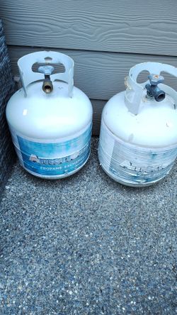 Possible Full! 2 Gas Tanks *Move Fast*