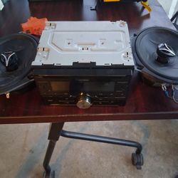 Pioneer Stereo W/6×8 Hertz Speakers