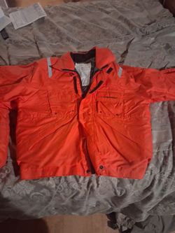 Strearns xxl and xl life vest jackets