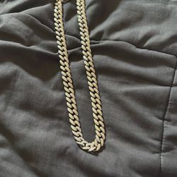 Iced Out Cuban Link chain 