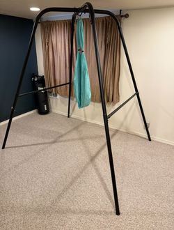 Acro Yoga Self Set Up Stand