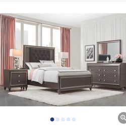 5 Piece Queen Bedroom Set