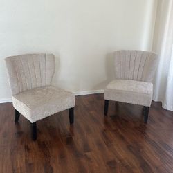2 Chairs 