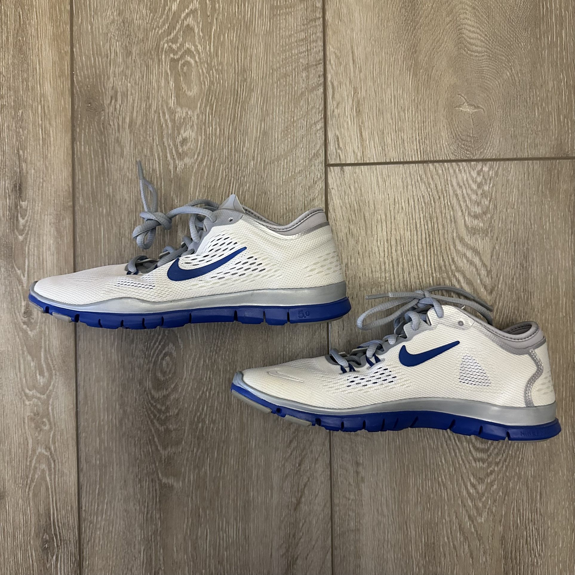 Womens Nike Sneakers