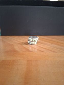 Love glow in the dark rings