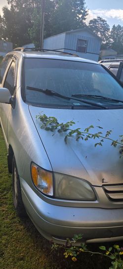 2002 Toyota Sienna