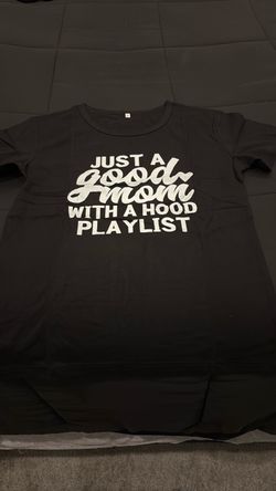 Just a Good Mom Hood Playlist Graphic Tee