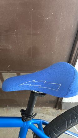 Blue SE seat