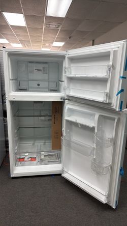 Refrigerador top freezer 20 cu Ft