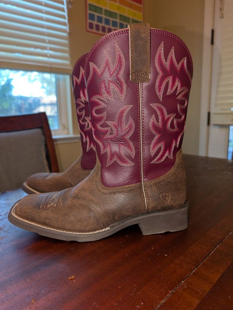 Ariat Women's Delilah Java/Purple (Maroon) Boot Size 8B