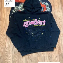 SP5DER HOODIE