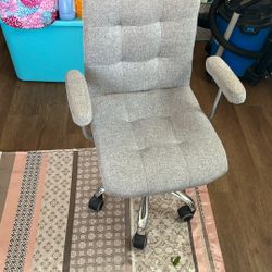 Swivel Chair, Low And High