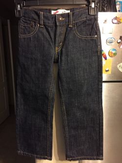 Levi’s Size 4 Reg. T