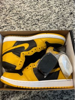 Air Jordan 1 men’s size 10