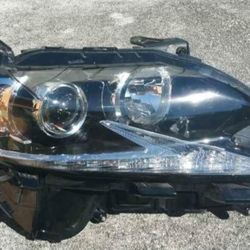Lexus ES350 Headlight Passenger Side 2016 -2018 Lexus ES350 Headlamp OEM