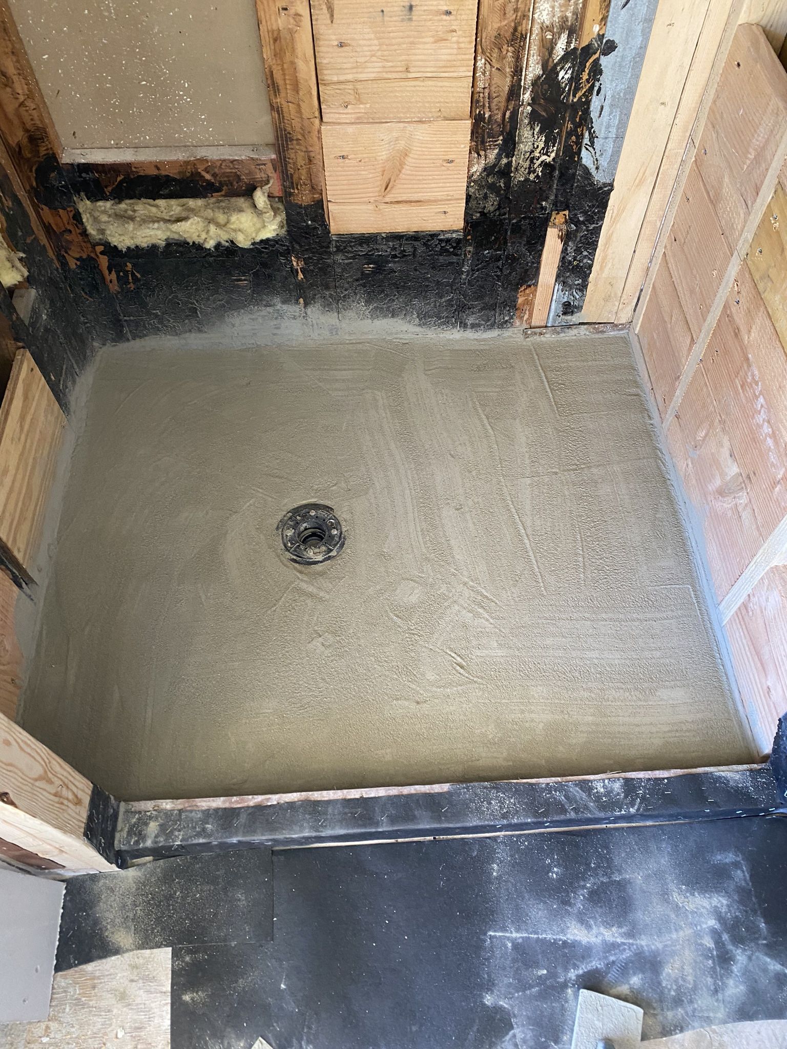 Hot Mop Shower Pan for Sale in Riverside County, CA OfferUp