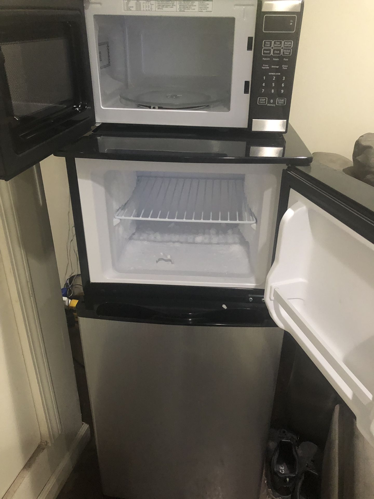 Insignia mini fridge and microwave