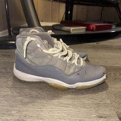 Nike Air Jordan Cool Grey 11s Retro 11 Size 9.5 