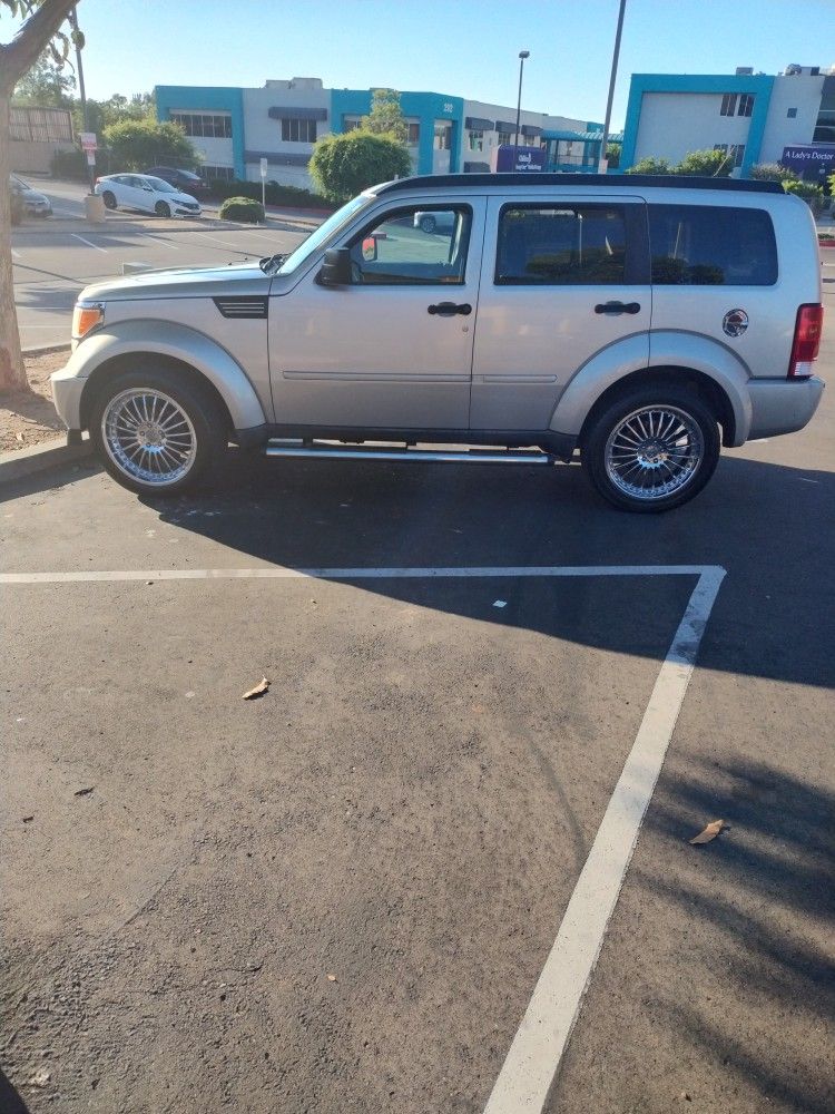 2008 Dodge Nitro