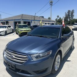 2019 Ford Taurus