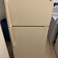 General Electric Fridge 