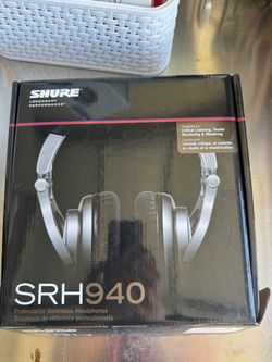 Shure SRH940 Professional Headphones