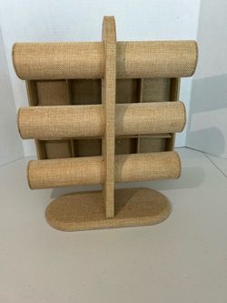 3-Tier & Tray Burlap Display