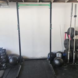 Squat rack with pull up bar only