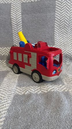 Fisher-Price Little People Helping Others Fire Truck