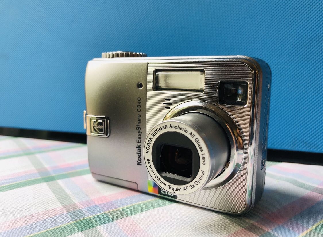Kodak EasyShare C340, 5 Megapixels, 3x Optical Zoom -- Good Working Condition