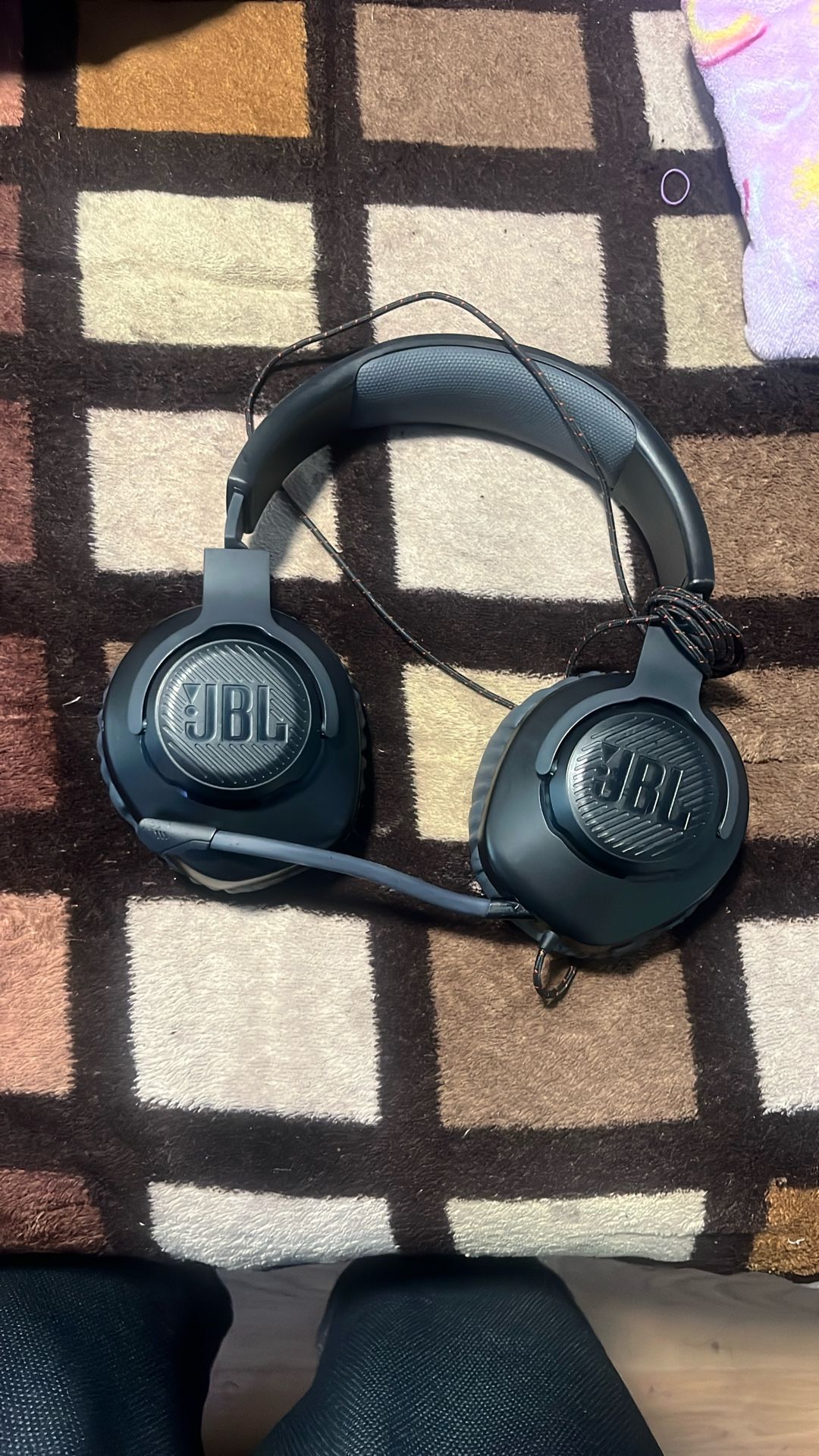 JBL Headset Works For Any Console And Phone With USB And Good Sound Quality.