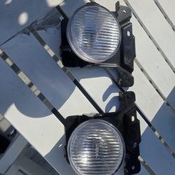 Mustang fog lights-free