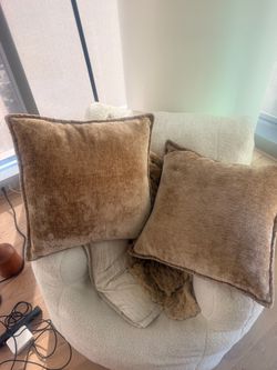 Throw pillows