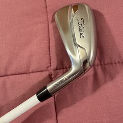 Titleist U500 4 Iron Standard Length Right Handed - Fujikura Atmos HB Tour Spec 9X Shaft