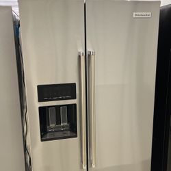 KitchenAid Side By Side Refrigerator 