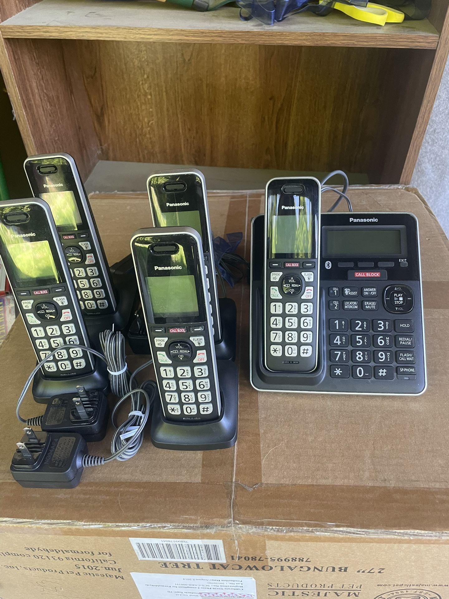 Panasonic 5 Cordless Handset Set with Call Block