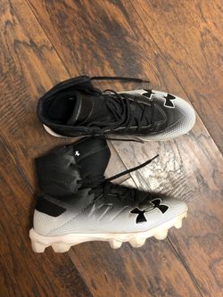 Under Armour Highlight Football Cleats Hightop 10.5