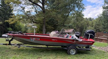 2006 Bass Boat
